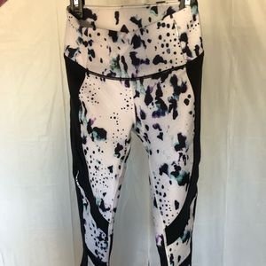 Calia by Carrie Underwood Workout Legging capri